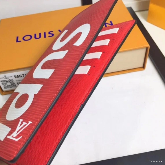 Affordable Louis Supreme Vuitton wallet 0726